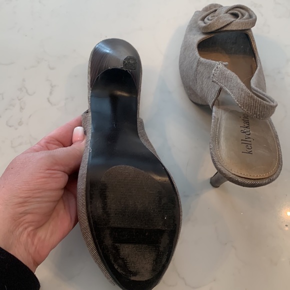 Kelly &Katie sling backs size 11. 4 inch heel - Picture 5 of 6